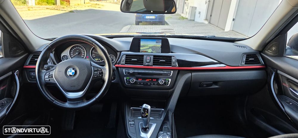 BMW 320 d Aut. Sport Line - 4