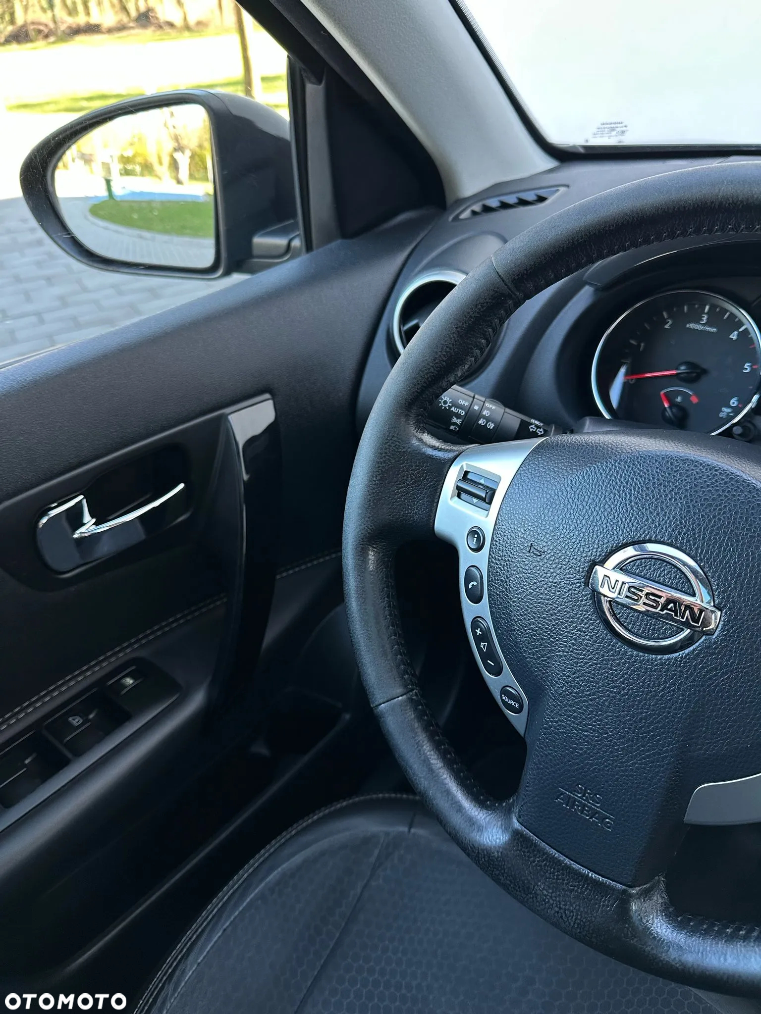 Nissan Qashqai 1.6 DCi Tekna - 24