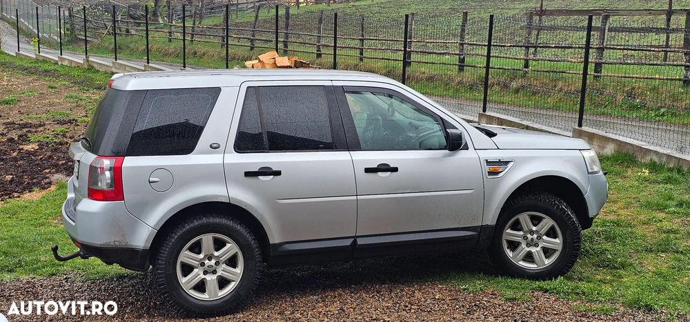 Land Rover Freelander 2.2 TD4 S - 11