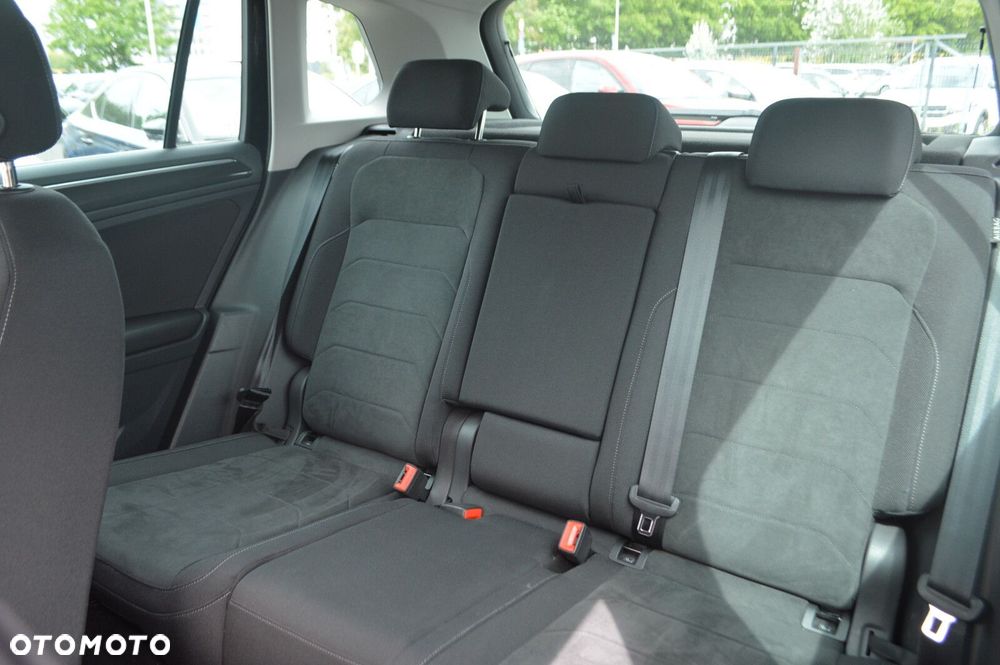 Volkswagen Tiguan 2.0 TDI SCR 4Mot Elegance DSG - 11