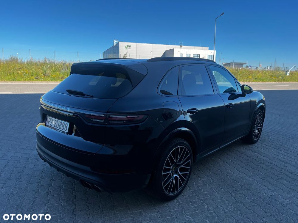 Porsche Cayenne S - 8