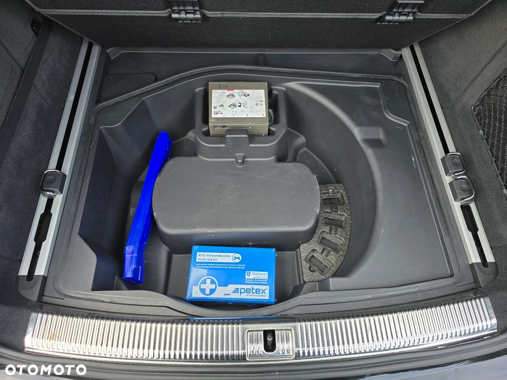 Audi A6 Avant 2.0 TDI Ultra S tronic - 25