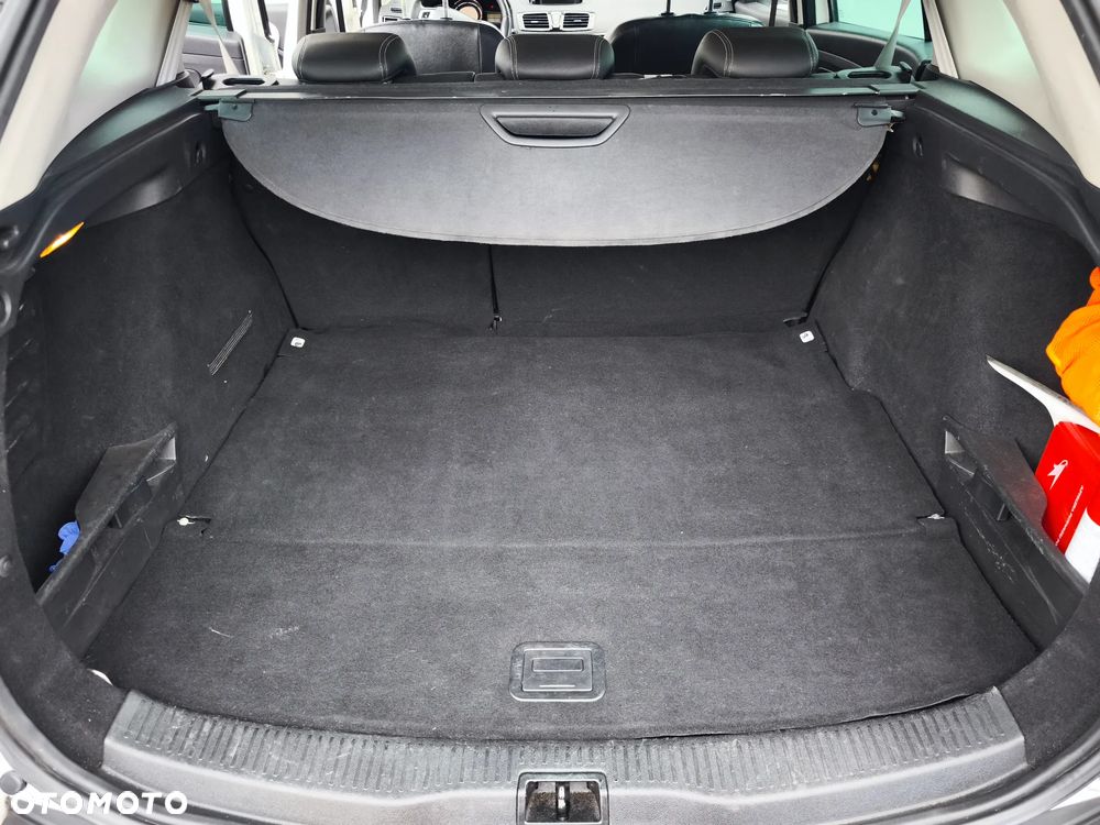 Renault Megane ENERGY dCi 130 Start & Stop Bose Edition - 36