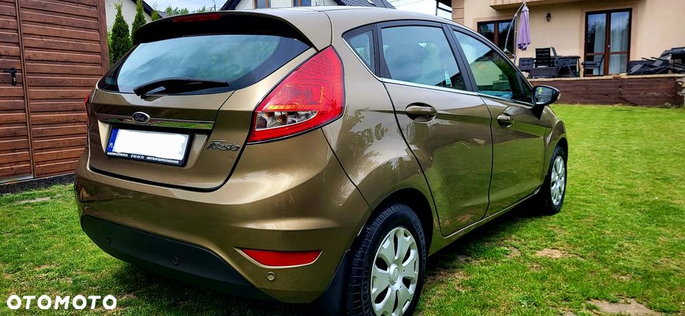 Ford Fiesta 1.25 Titanium EU5 - 9