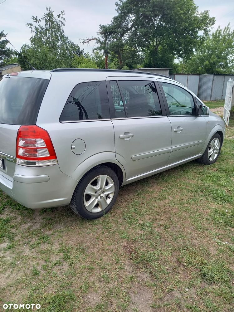 Opel Zafira 1.7 CDTI Enjoy EU5 - 6