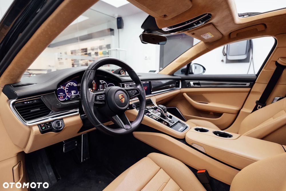 Porsche Panamera GTS - 21