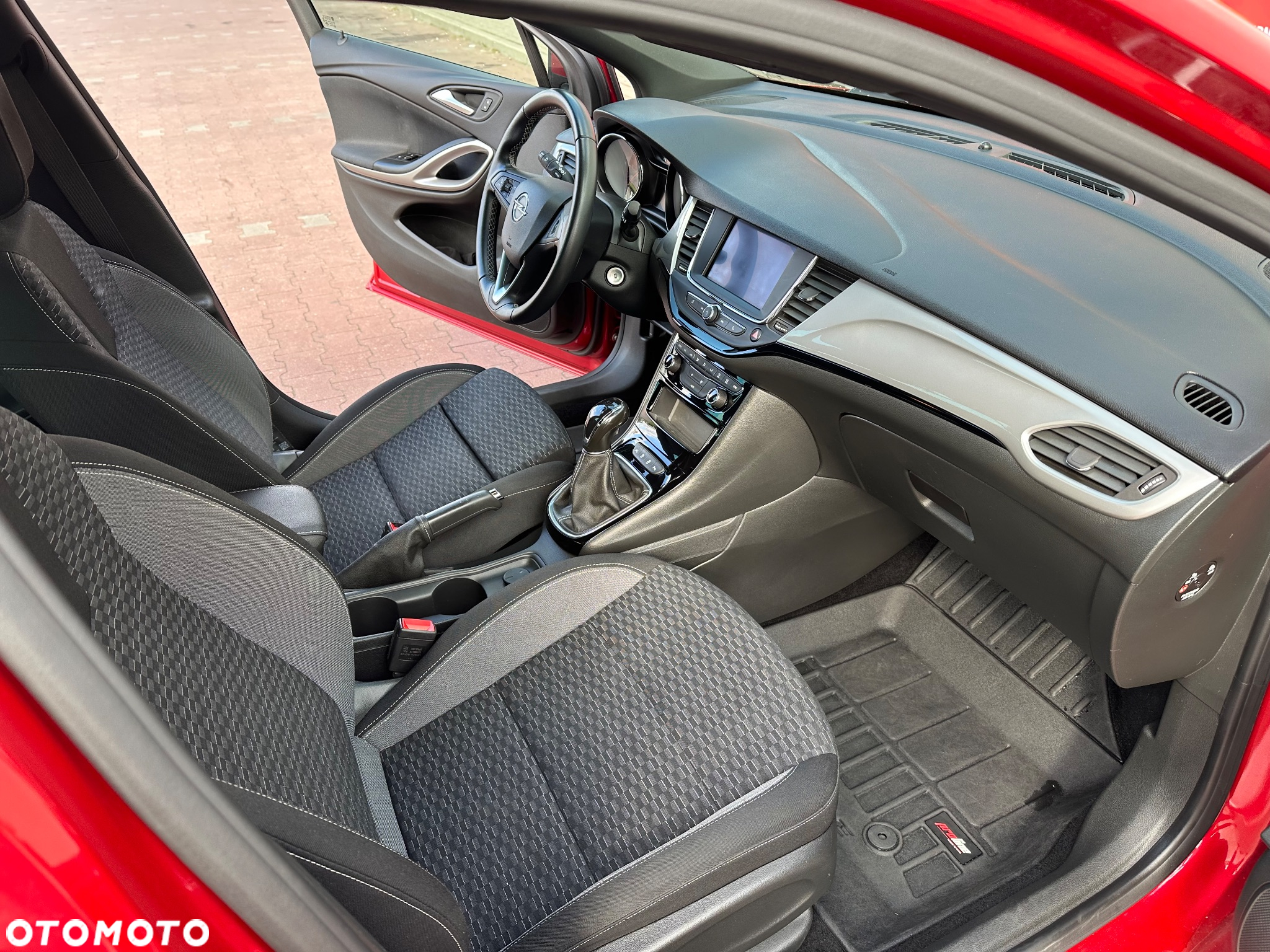 Opel Astra V 1.2 T GS Line S&S - 7