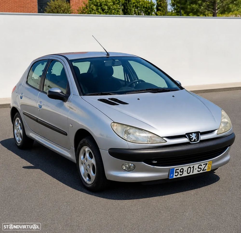 Peugeot 206 1.1 Color Line - 4