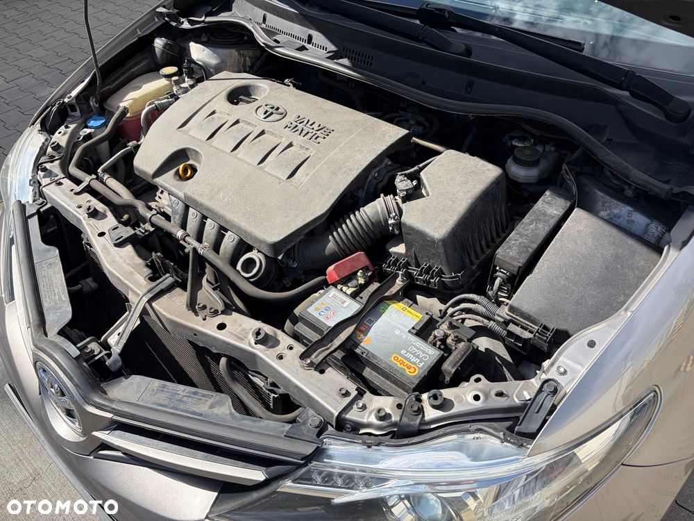 Toyota Auris 1.6 Active - 21