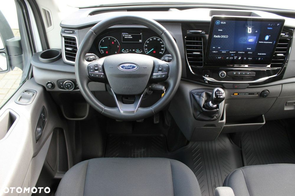 Ford Transit - 12