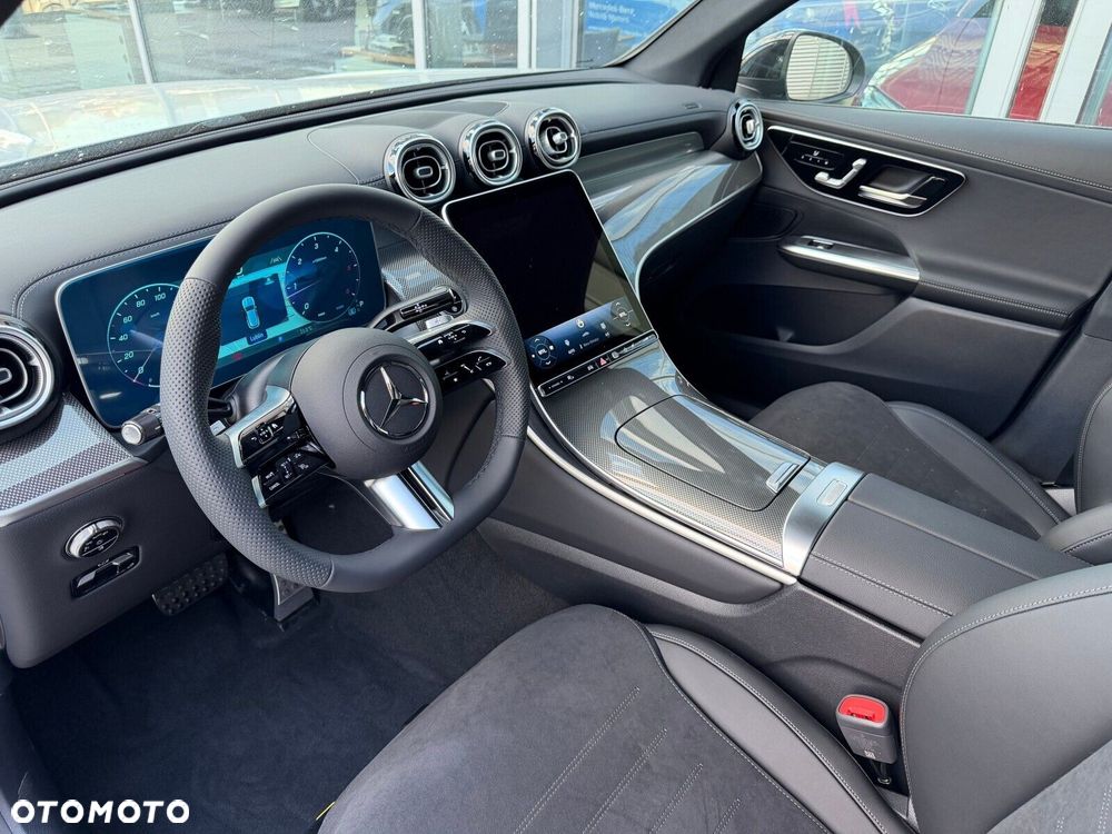 Mercedes-Benz GLC - 9