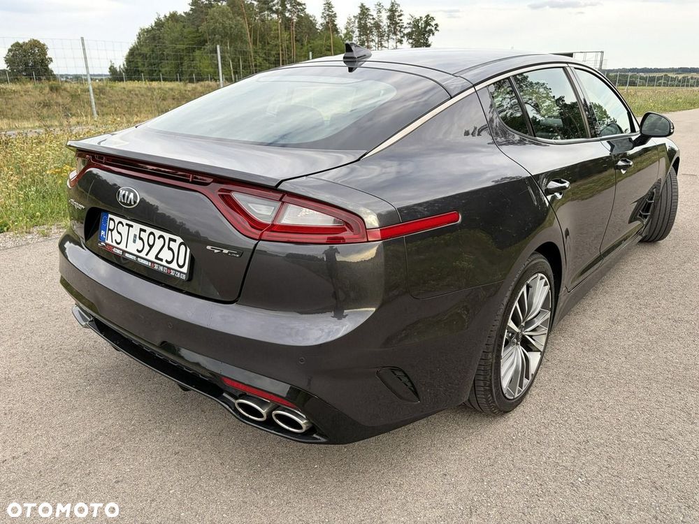 Kia Stinger - 5
