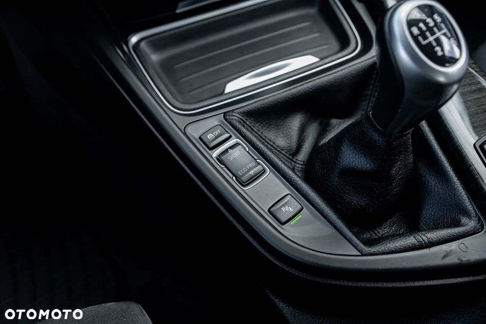 BMW Seria 3 320d Efficient Dynamic Edition - 30