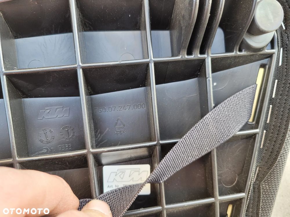 Kanapa, fotel tył, siedzenie pasażera KTM Duke 690 - 10