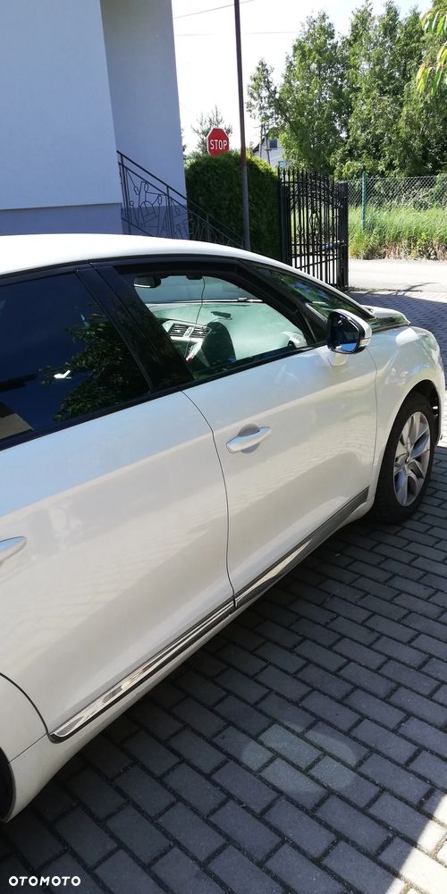 Citroën DS5 1.6 THP Chic - 4