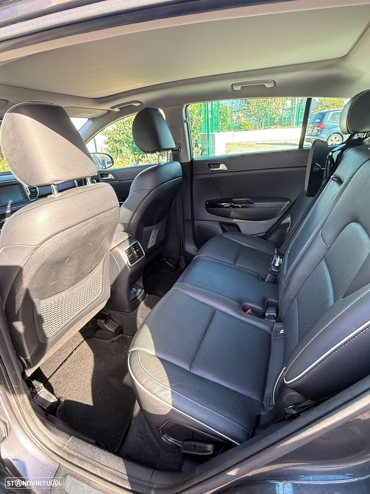 Kia Sportage 1.6 CRDI ISG SX - 6