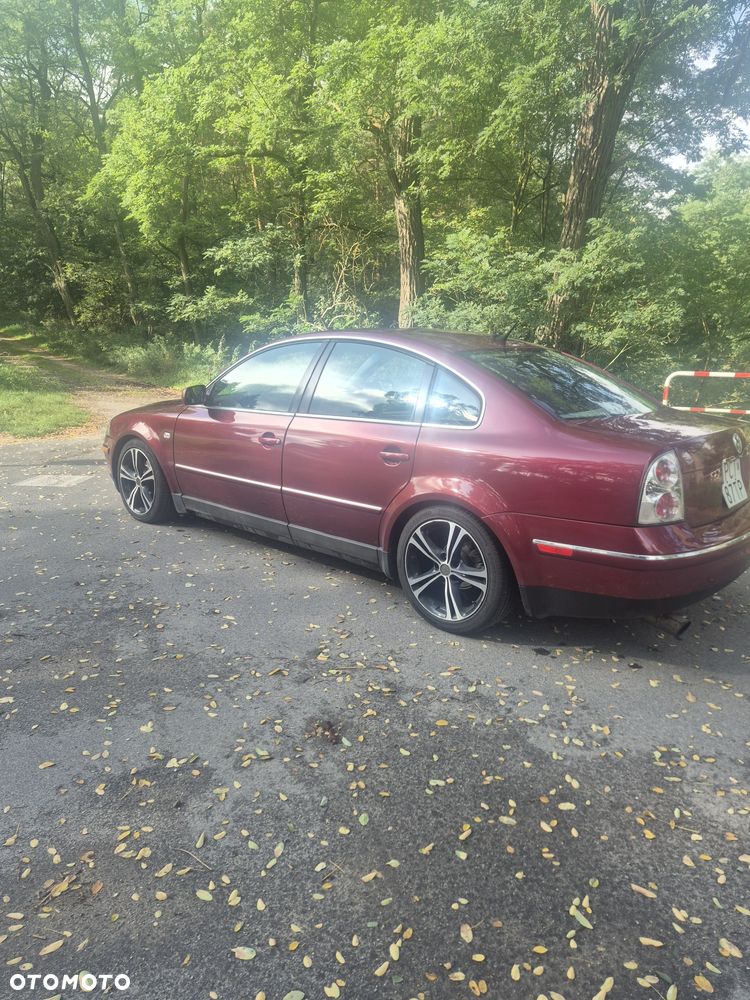 Volkswagen Passat 2004 photo 5