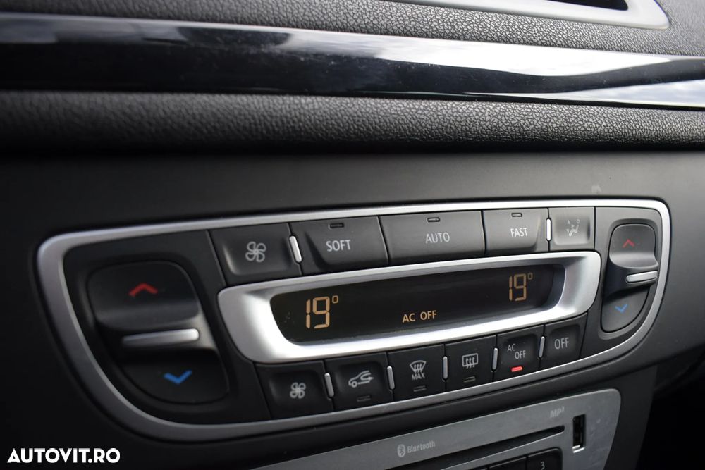 Renault Megane Grandtour ENERGY dCi 110 Start & Stopp Bose Edition - 20