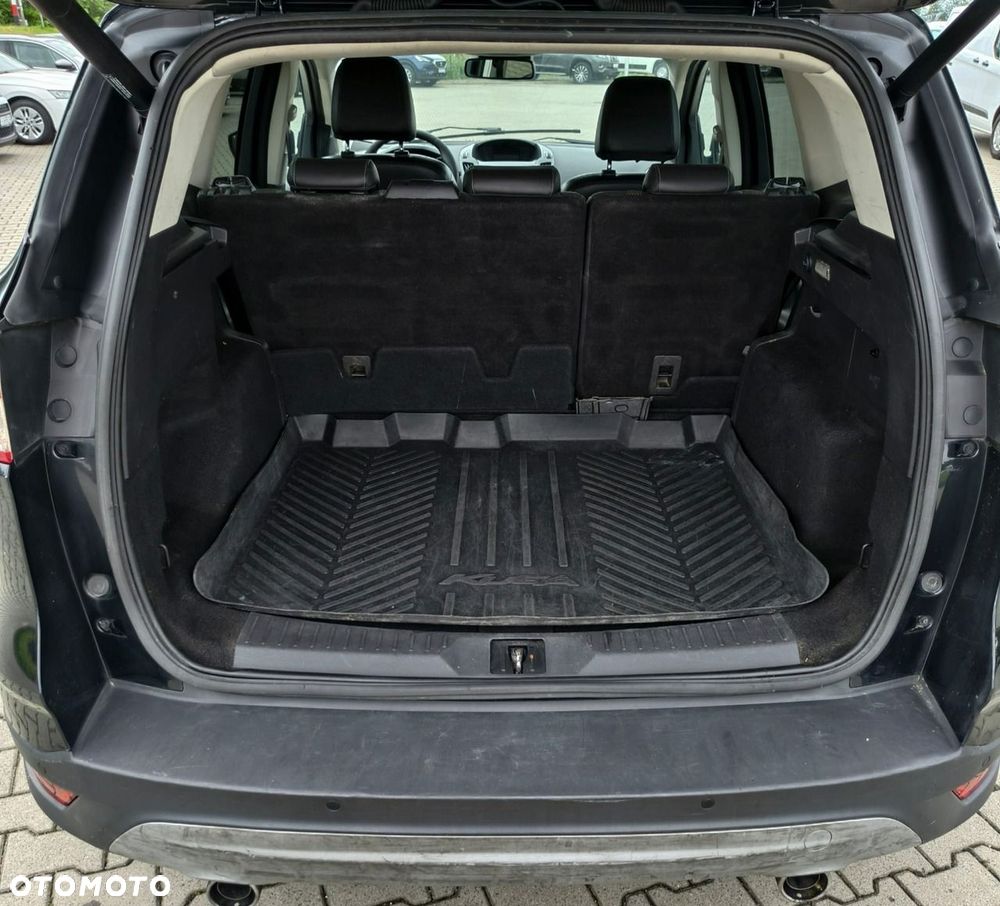 Ford Kuga - 19