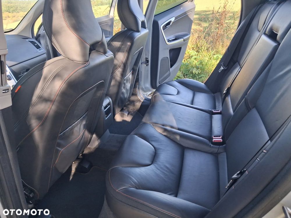 Volvo XC 60 - 14