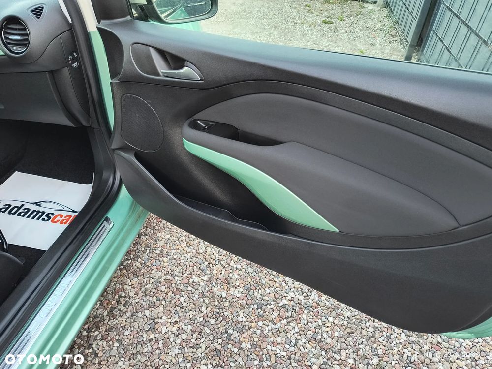 Opel Adam 1.2 Start/Stop Black Jack - 11