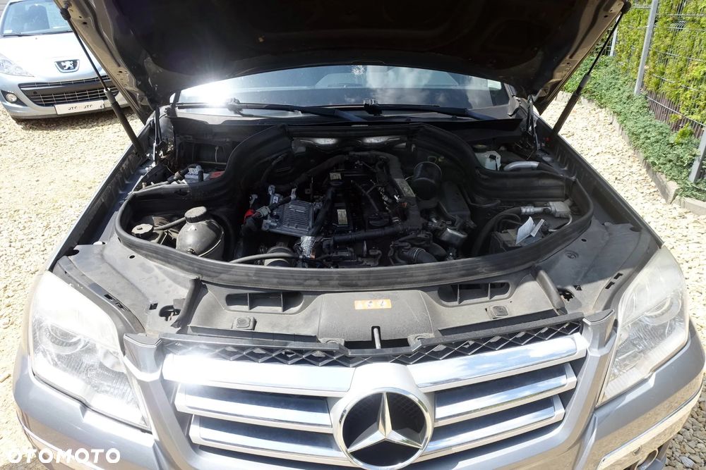 Mercedes-Benz GLK 220 CDI (BlueEFFICIENCY) 7G-TRONIC - 27
