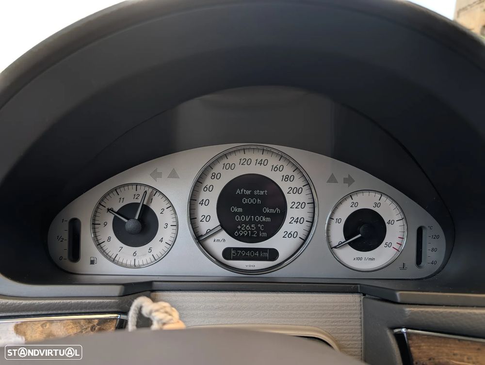 Mercedes-Benz E 270 - 4