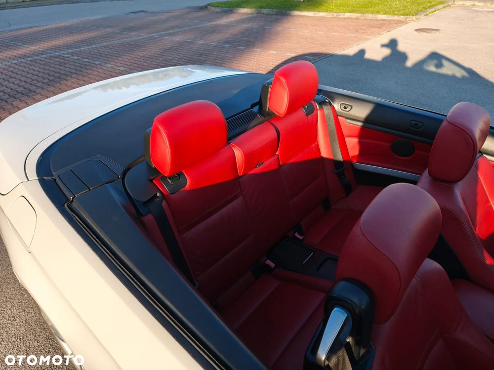 BMW Seria 3 320d DPF Cabrio - 19