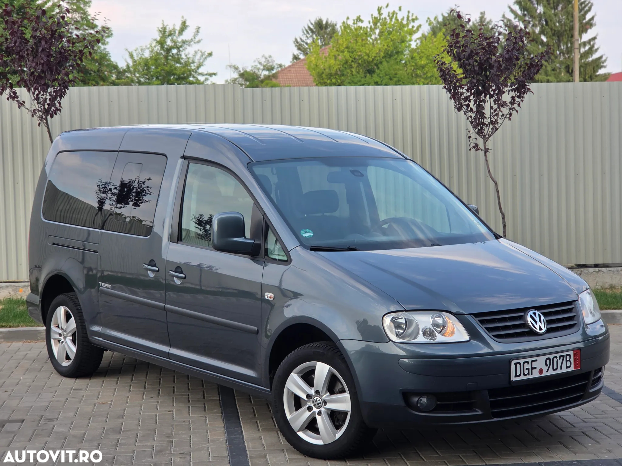 Volkswagen Caddy 1.9 TDI DPF Maxi Life Team (7-Si.) - 3