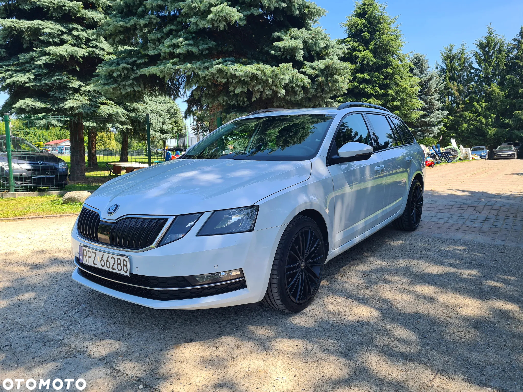 Skoda Octavia 2.0 TDI DSG Drive - 2
