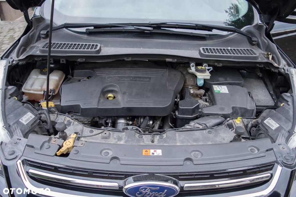 Ford Kuga 2.0 TDCi 4WD Titanium - 37