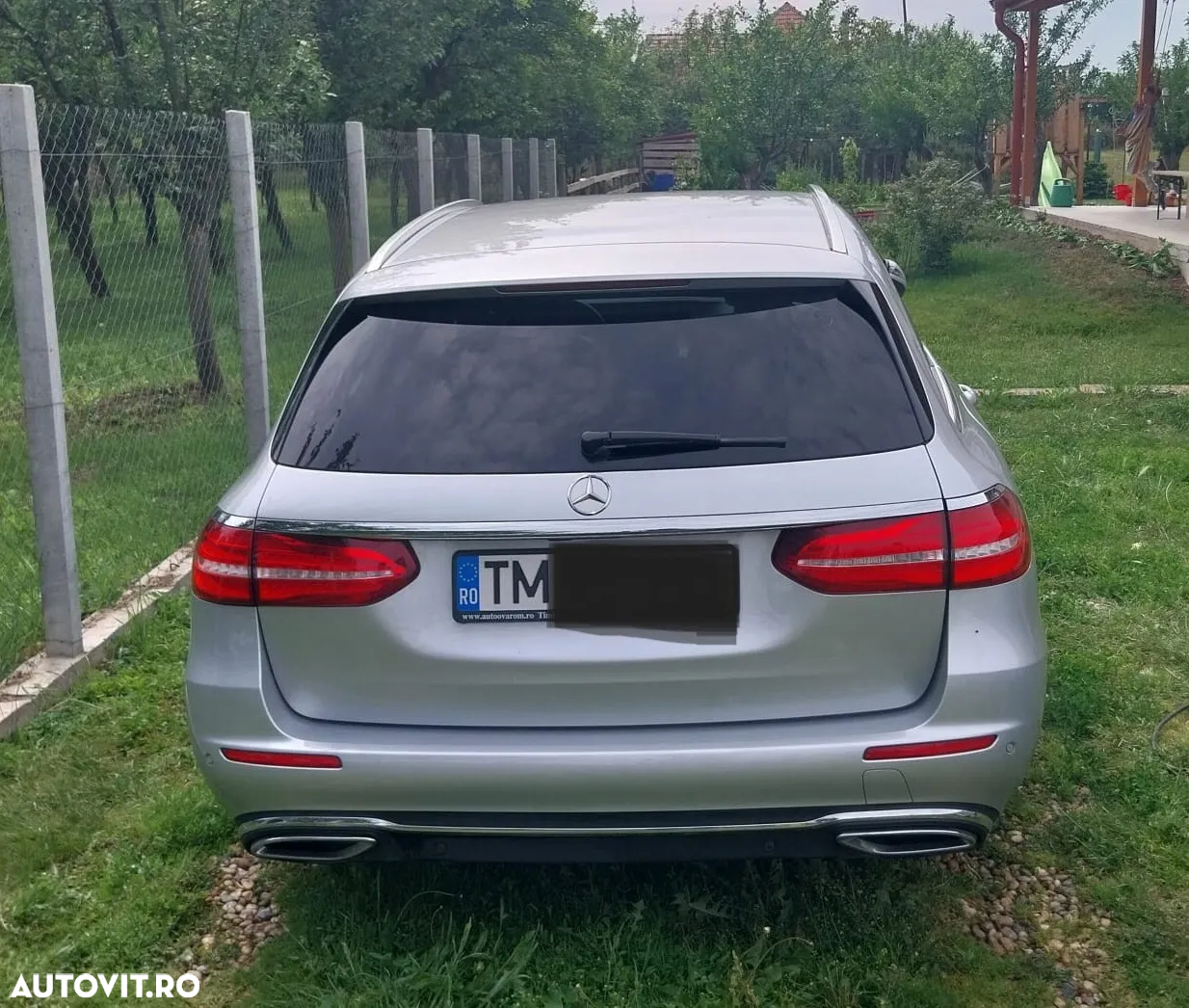 Mercedes-Benz E 200 d T 9G-TRONIC Avantgarde - 2