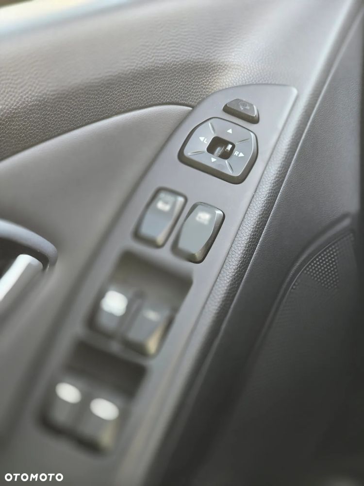 Hyundai ix35 2.0 CRDi Style 2WD - 15