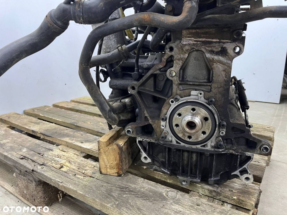 Silnik VW Golf 4 IV Bora Polo Audi A3 8L Leon I Octavia Fabia 97-06r. 1.9 Tdi kod AXR głowica słupek - 12