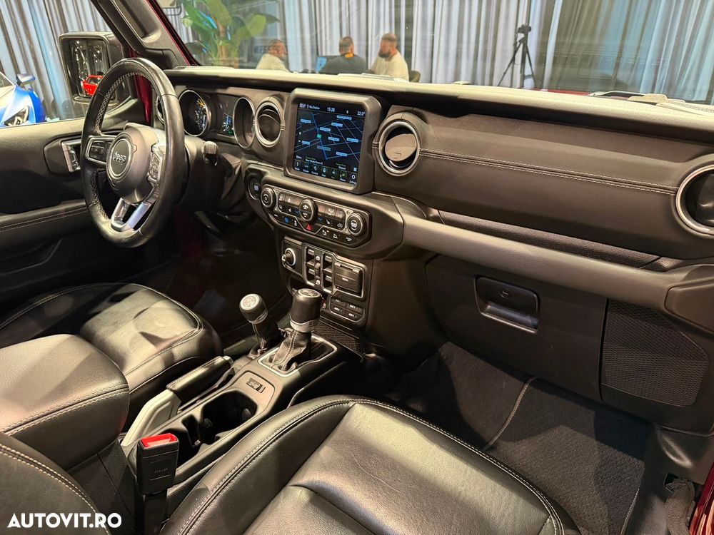 Jeep Wrangler - 29