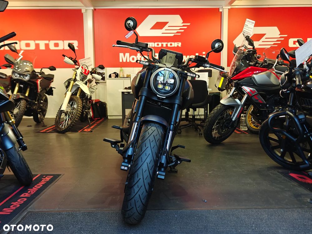 Morbidelli C1002V - 3