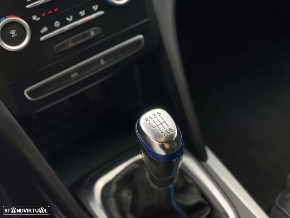 Renault Mégane Sport Tourer 1.5 dCi GT Line - 34