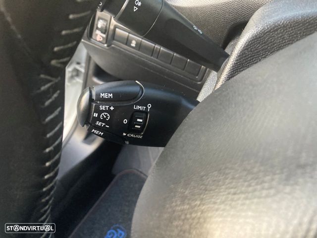 Peugeot 308 1.5 BlueHDi Business Line - 16