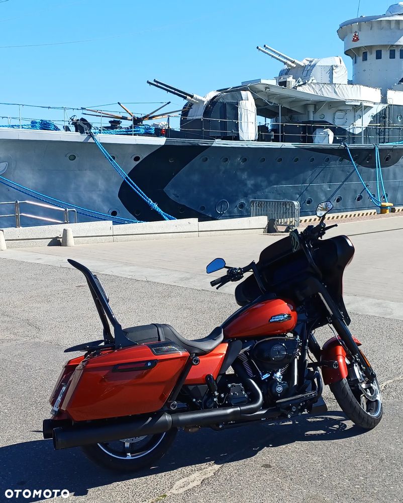 Harley-Davidson Touring Street Glide - 8