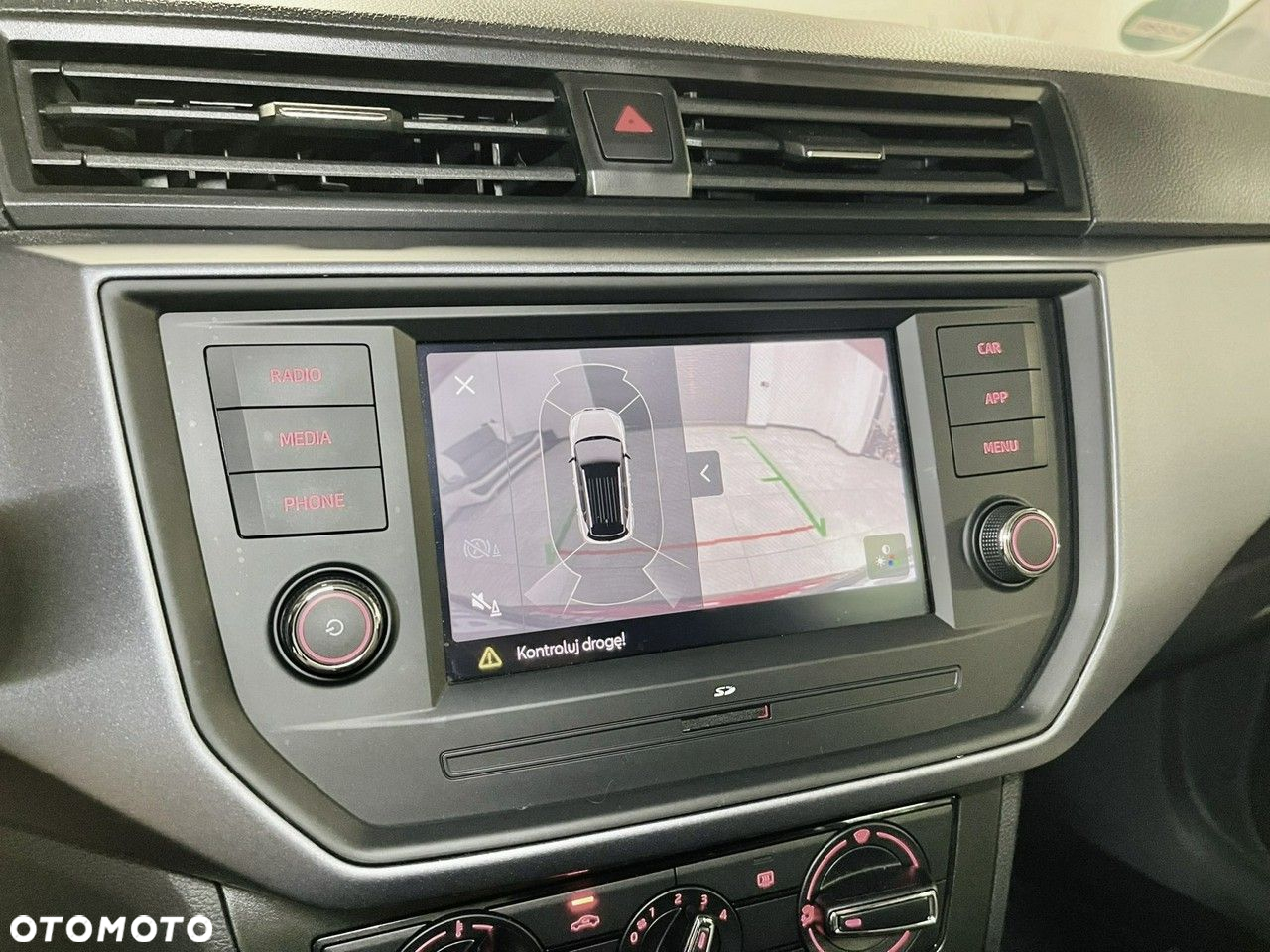 Seat Arona - 17