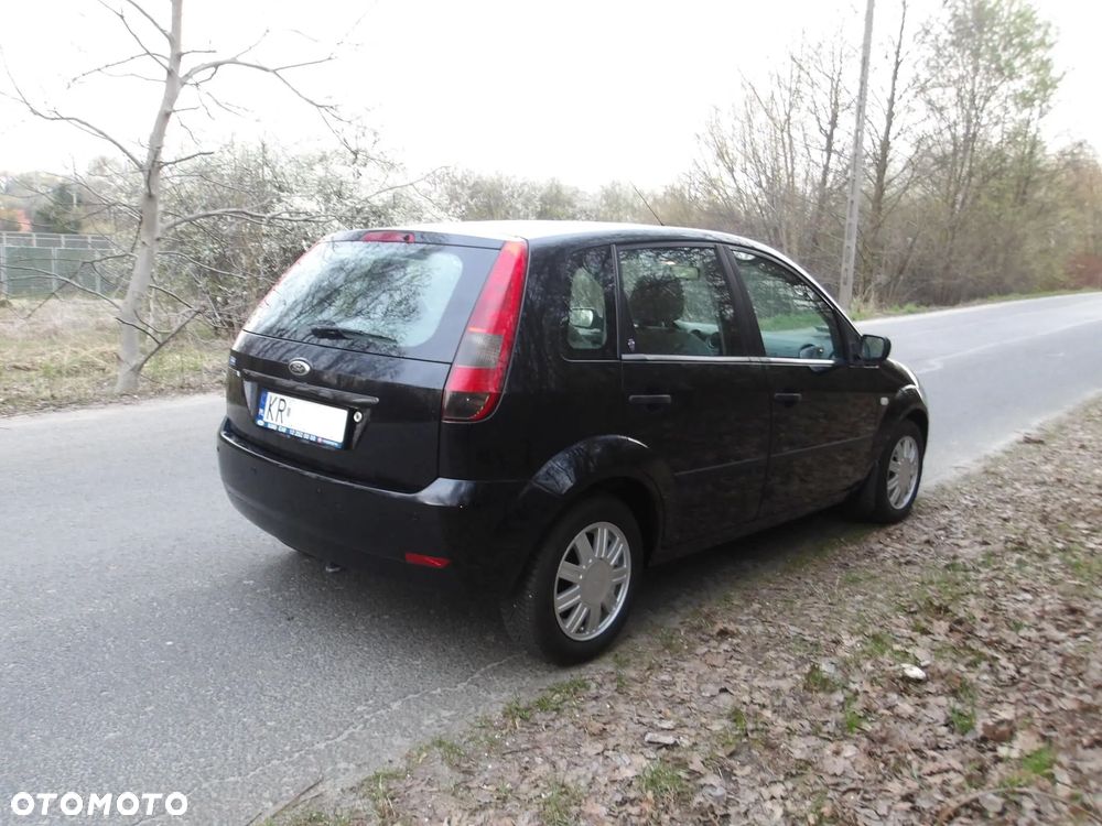 Ford Fiesta 1.4 Ghia - 2