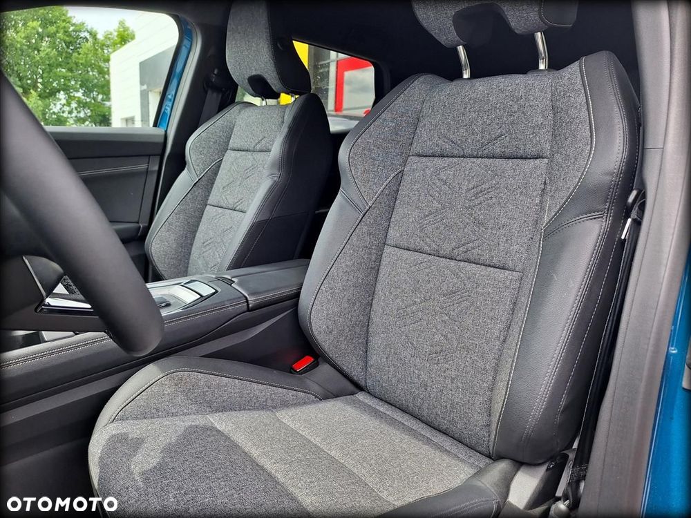 Renault Austral 1.3 TCe mHEV Techno - 13