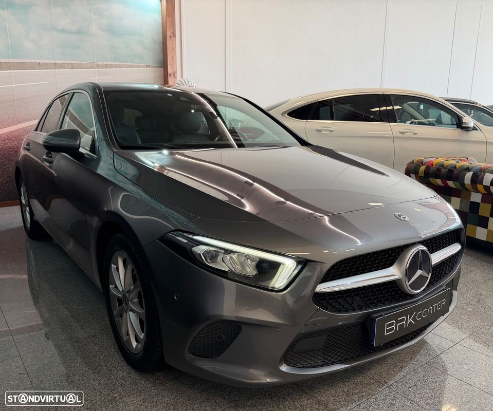 Mercedes-Benz A 200 7G-DCT Advanced Progressive - 2