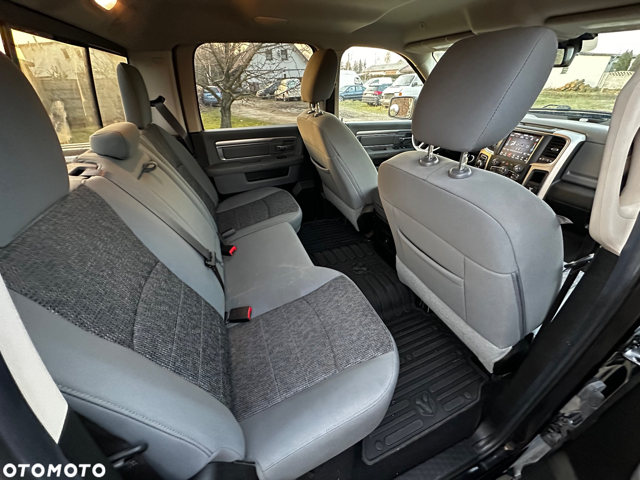 RAM 1500 Crew Cab Laramie - 15