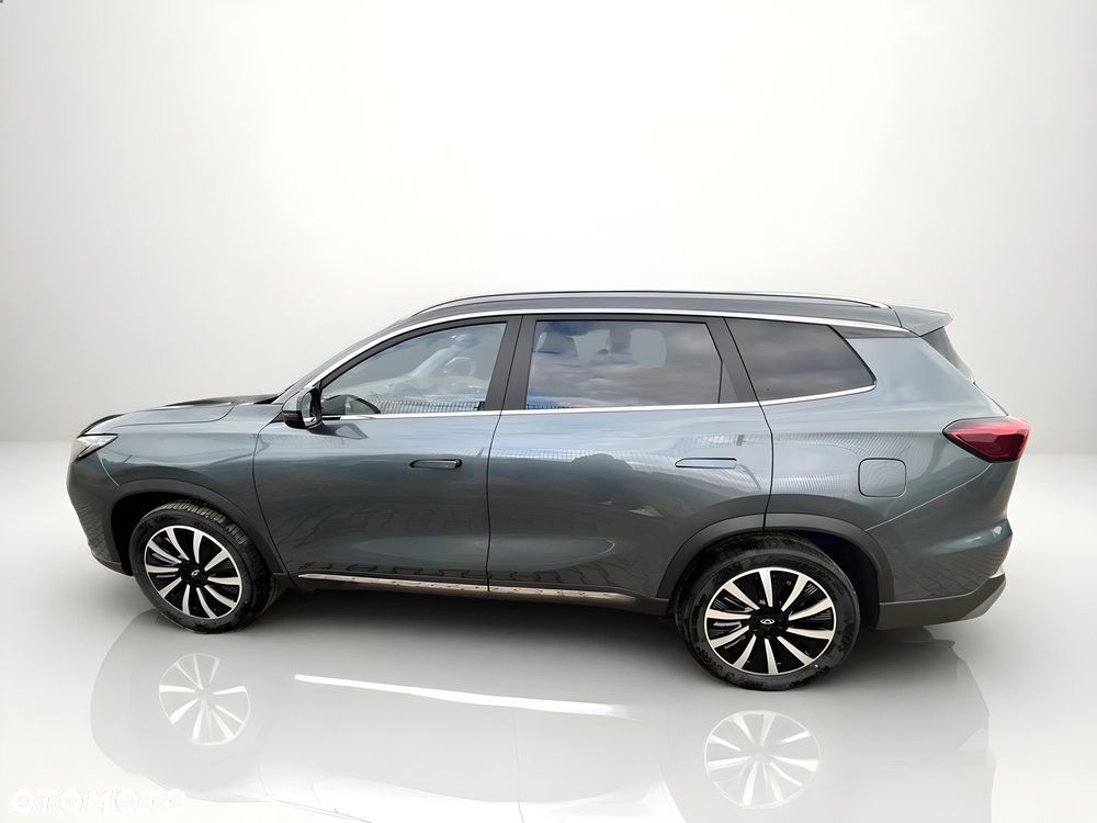 Chery Tiggo 8 - 10