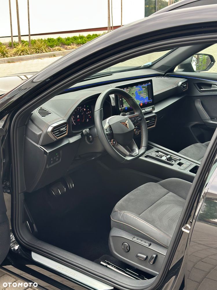 Cupra Formentor VZ 2.0 TSI 4Drive DSG Tribe Edition - 17