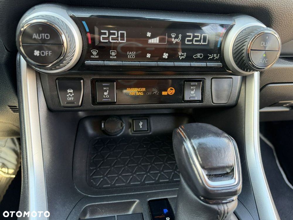 Toyota RAV4 - 20