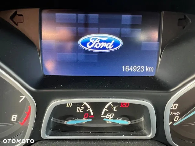 Ford Kuga 1.5 EcoBoost 2x4 Titanium - 18