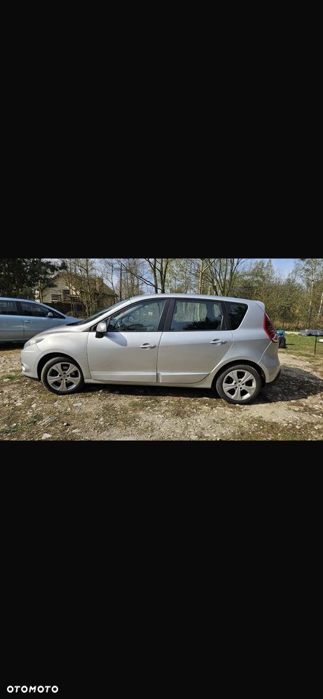 Renault Scenic - 3