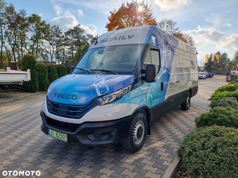 Iveco eDaily 35S14 - 1